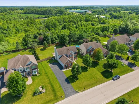 2457 Bryn Mawr Lane Crystal Lake IL 60014