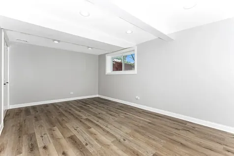 3525 John Street Steger IL 60475
