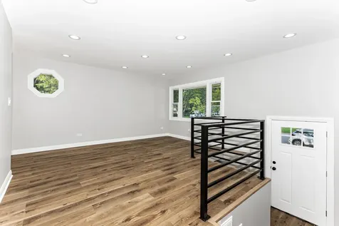 3525 John Street Steger IL 60475