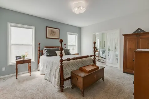 3206 Whirlaway Court Grayslake IL 60030