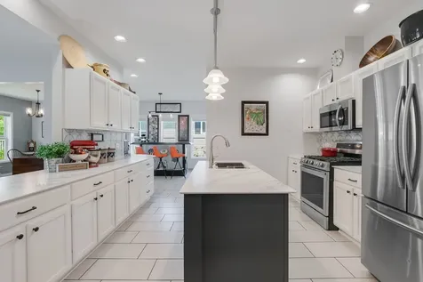 3206 Whirlaway Court Grayslake IL 60030