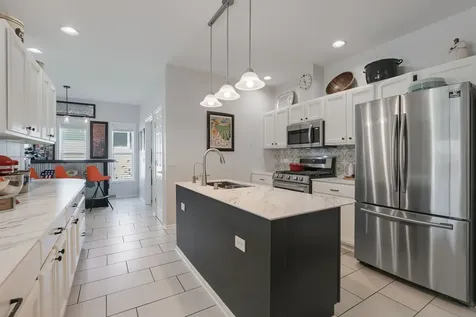 3206 Whirlaway Court Grayslake IL 60030