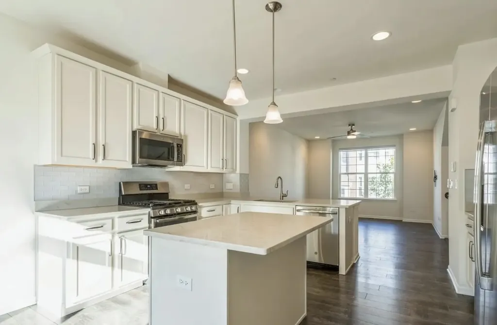 4443 Monroe Court Naperville IL 60564