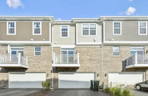 4443 Monroe Court Naperville IL 60564