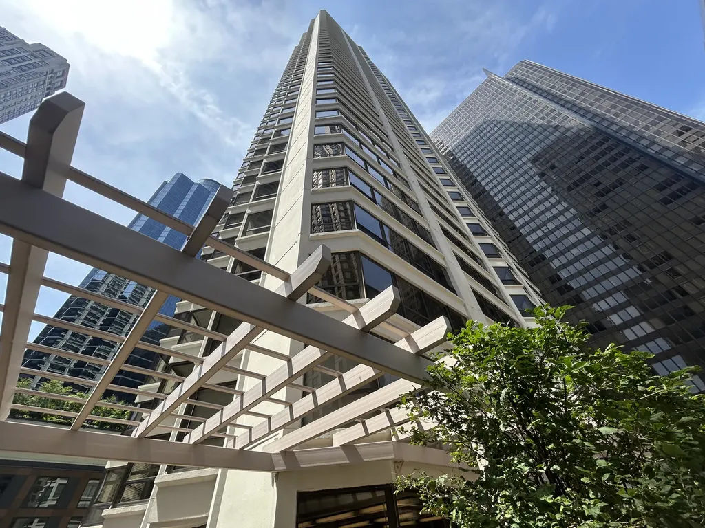 400 East Ohio Street Chicago IL 60611