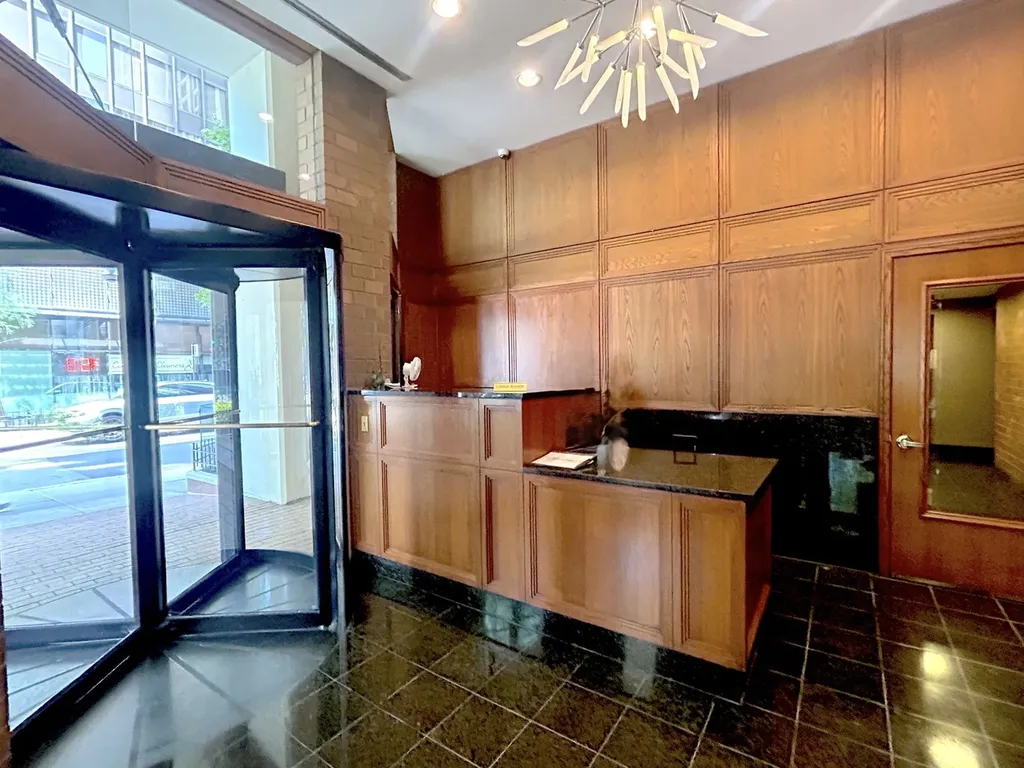 400 East Ohio Street Chicago IL 60611