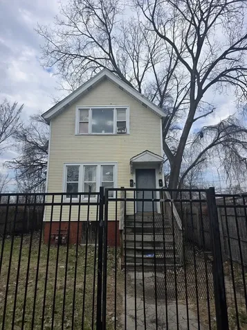 6342 South Parnell Avenue Chicago IL 60621