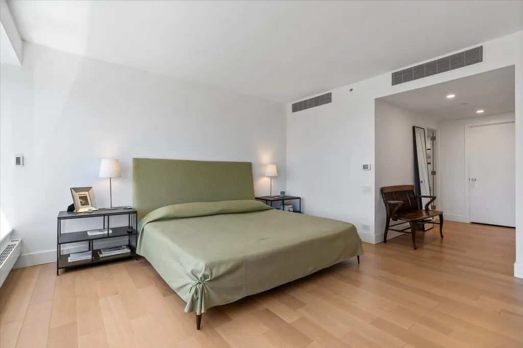 161 East Chicago Avenue Chicago IL 60611
