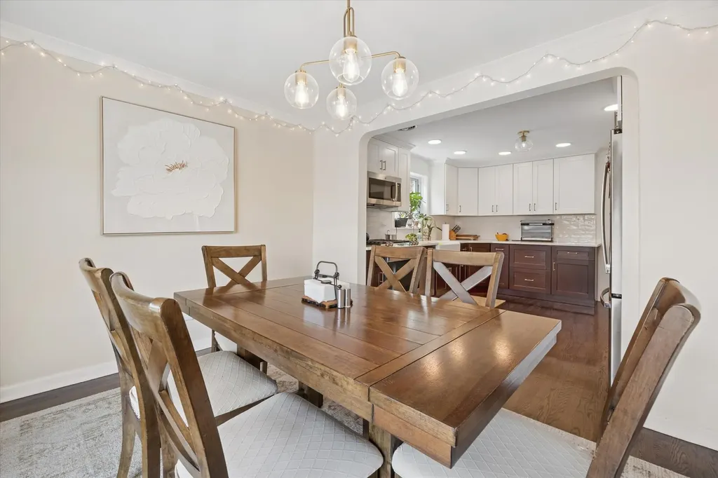 6429 South Tripp Avenue Chicago IL 60629