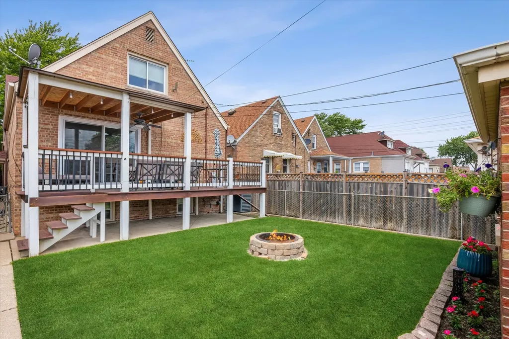 6429 South Tripp Avenue Chicago IL 60629
