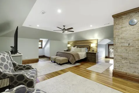 155 South Slusser Street Grayslake IL 60030