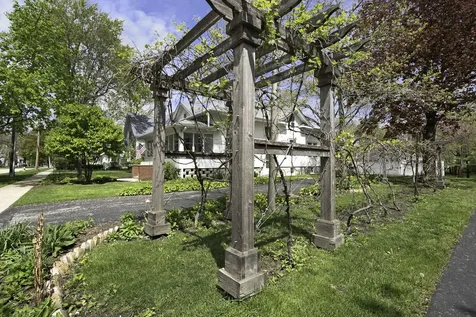 155 South Slusser Street Grayslake IL 60030