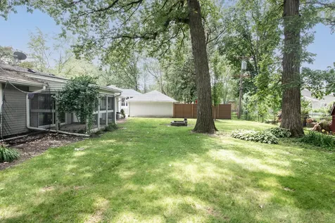 46 Briarcliff Road Montgomery IL 60538
