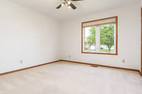 3047 Vaughndale Drive Machesney Park IL 61115