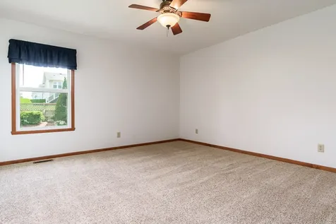 3047 Vaughndale Drive Machesney Park IL 61115