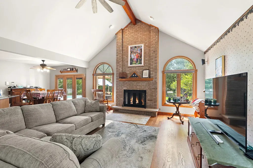 17324 Deer Creek Drive Orland Park IL 60467