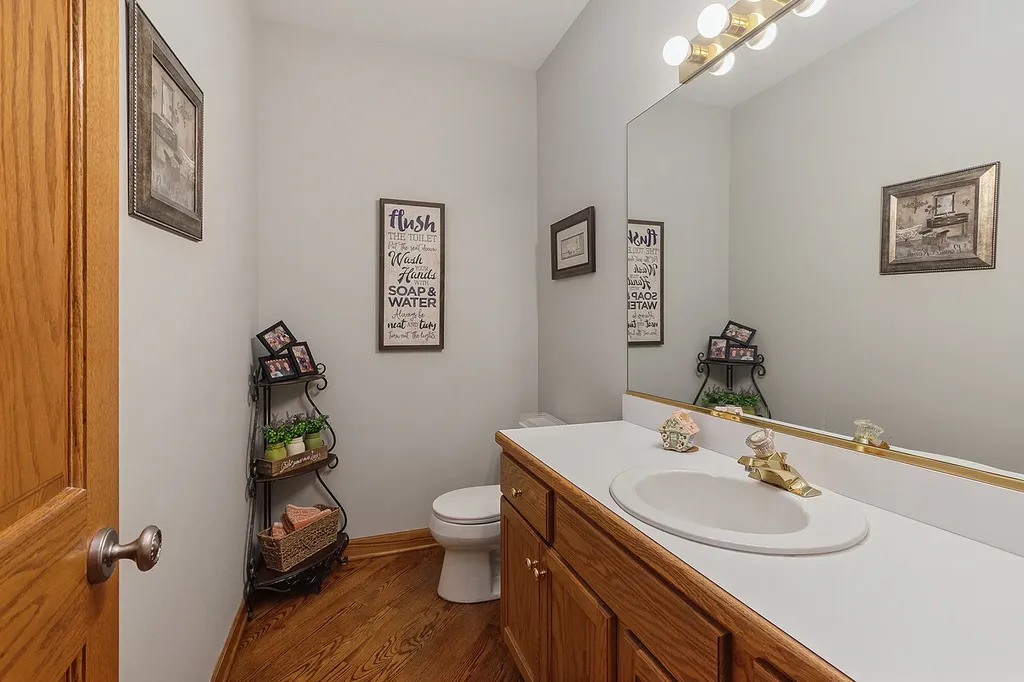 17324 Deer Creek Drive Orland Park IL 60467