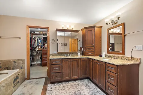 17324 Deer Creek Drive Orland Park IL 60467