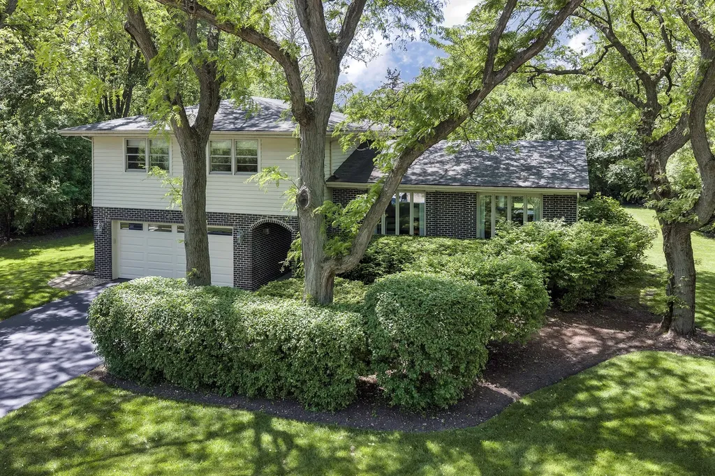 640 Wilmot Road Deerfield IL 60015