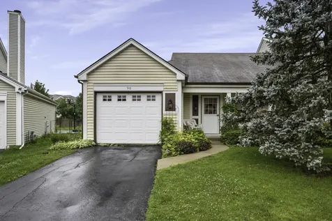 90 Sandhurst Road Mundelein IL 60060