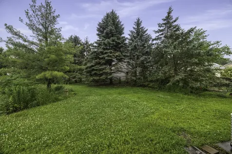 90 Sandhurst Road Mundelein IL 60060