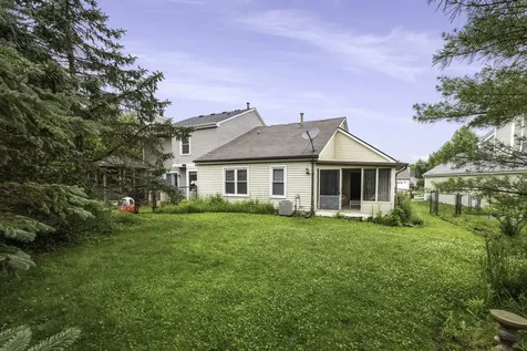 90 Sandhurst Road Mundelein IL 60060