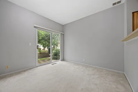 3371 Blue Ridge Drive Carpentersville IL 60110