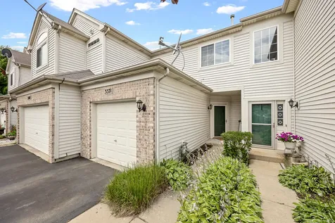 3371 Blue Ridge Drive Carpentersville IL 60110