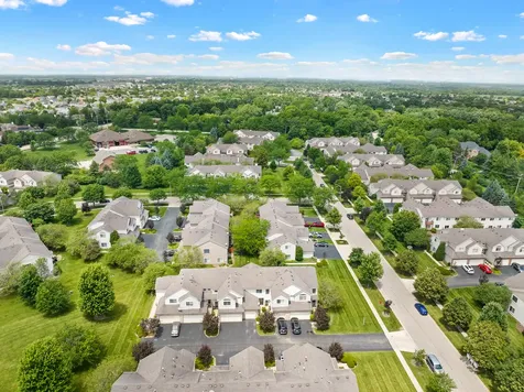 3371 Blue Ridge Drive Carpentersville IL 60110