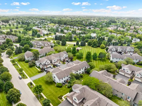 3371 Blue Ridge Drive Carpentersville IL 60110