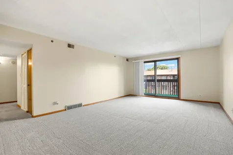10420 Circle Drive Oak Lawn IL 60453