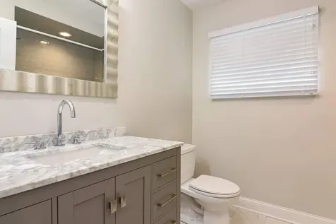 143 Thelin Court Wilmette IL 60091