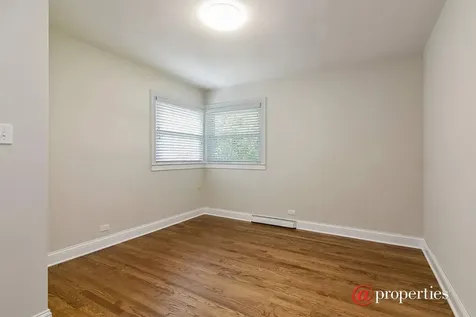 143 Thelin Court Wilmette IL 60091