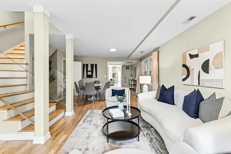 2534 West Haddon Avenue Chicago IL 60622