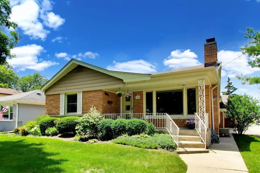 9134 Marion Avenue Morton Grove IL 60053