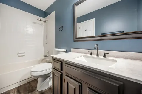 804 Spring Creek Court Elk Grove Village IL 60007