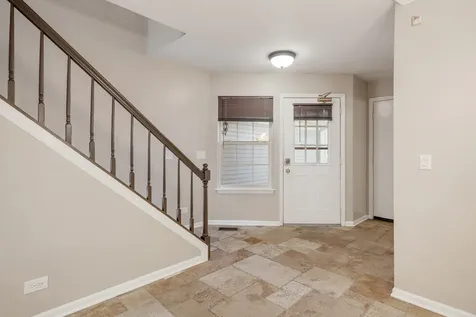 804 Spring Creek Court Elk Grove Village IL 60007