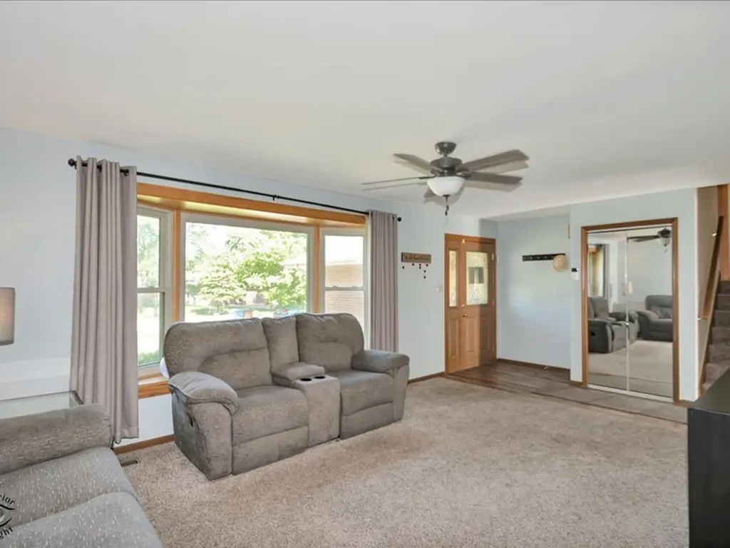 19307 Derek Way Mokena IL 60448