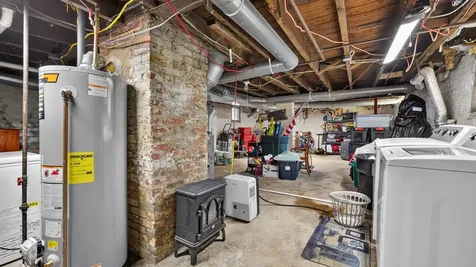 407 South Allin Street Bloomington IL 61701