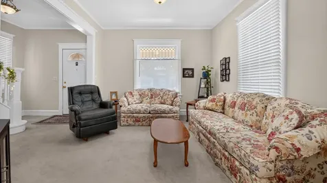 407 South Allin Street Bloomington IL 61701