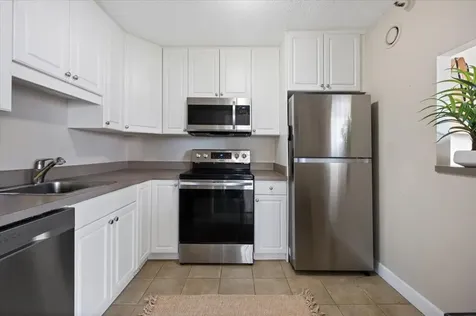 10 East Ontario Street Chicago IL 60611