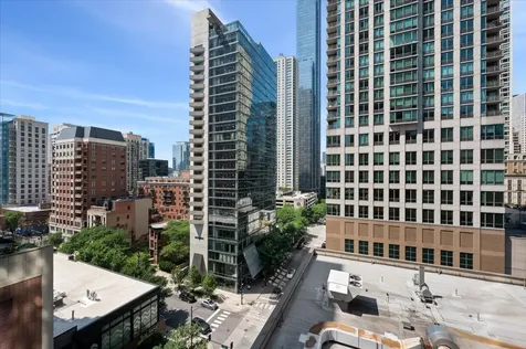 10 East Ontario Street Chicago IL 60611
