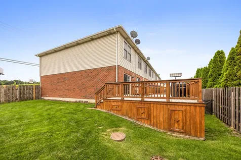 8902 Frontage Road Justice IL 60458