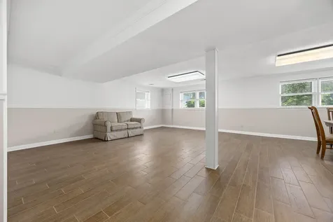 2922 Sunnyside Avenue Westchester IL 60154