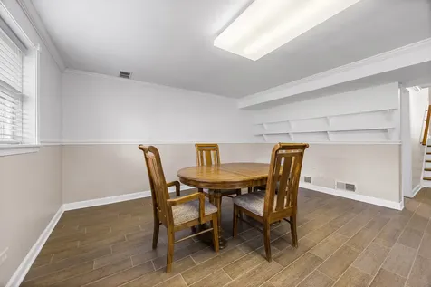 2922 Sunnyside Avenue Westchester IL 60154