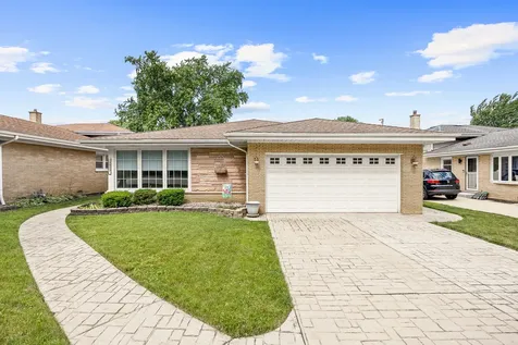 2922 Sunnyside Avenue Westchester IL 60154