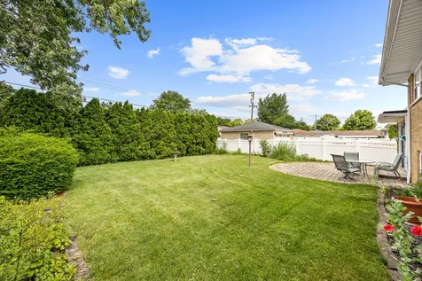 2922 Sunnyside Avenue Westchester IL 60154
