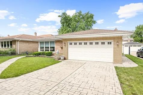 2922 Sunnyside Avenue Westchester IL 60154
