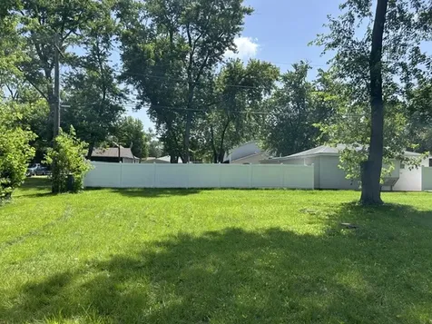 23 North Wabash Avenue Glenwood IL 60425
