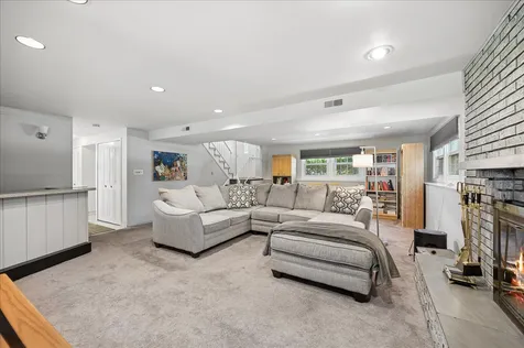 830 Woodhollow Lane Buffalo Grove IL 60089